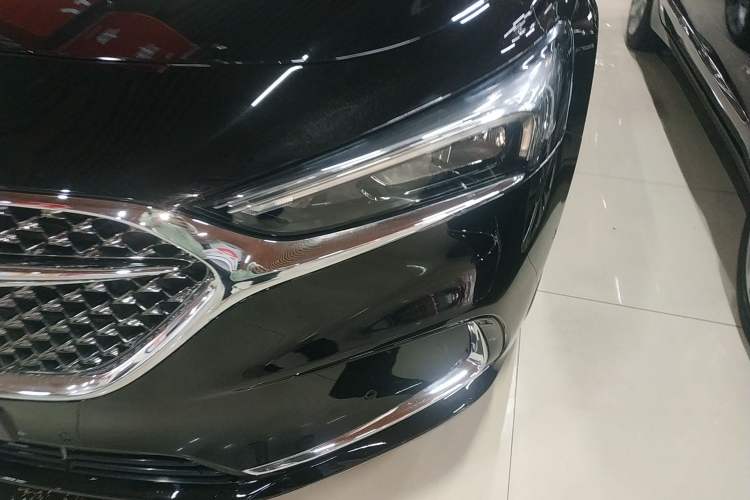 Used Buick LaCrosse 2022 Avenir Avia First Edition Left Front Headlight