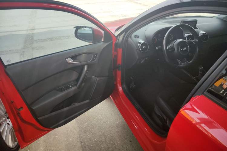 Used Audi A1 2014 30 TFSI Sportback Fashion Model