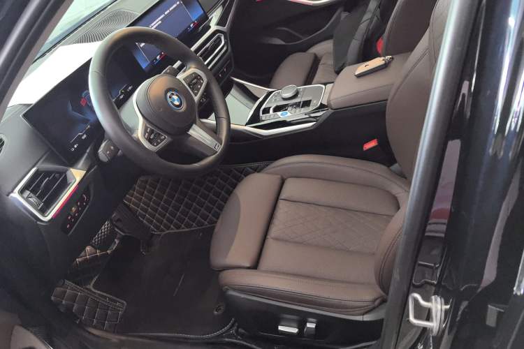 Used BMW i3 2022 eDrive 35 L