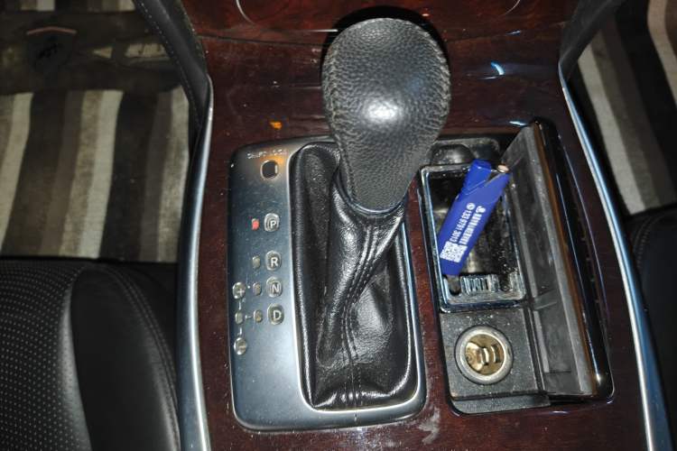 Used Infiniti M Series 2011 M25 Comfort Model