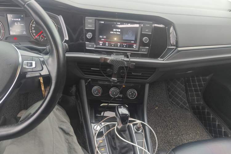 Used Volkswagen Sagitar 2019 280TSI DSG Comfort Version China VI Standard Audio And AC Panel