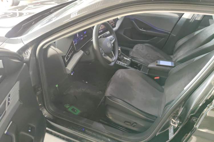 Used Volkswagen Sagitar 2023 300TSI DSG Excellence Edition
