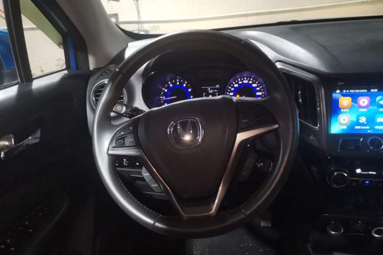 Used CHANGAN CS15 2016 1.5L Manual Fashion Edition
