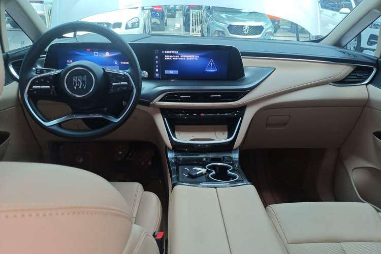 Used Buick GL8 New Energy 2025 Lu Shang Luxury Edition 7-Seater
