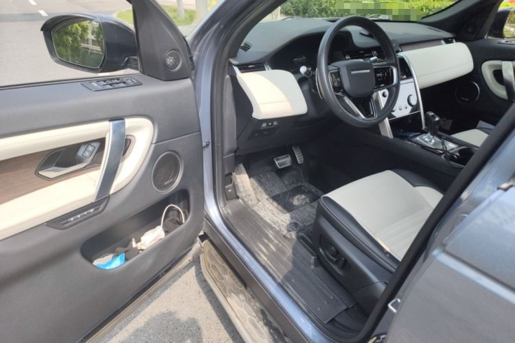 Used Land Rover Discovery Sport 2022 249 PS R-Dynamic SE Performance Tech Edition 5 Seats Driver Seat