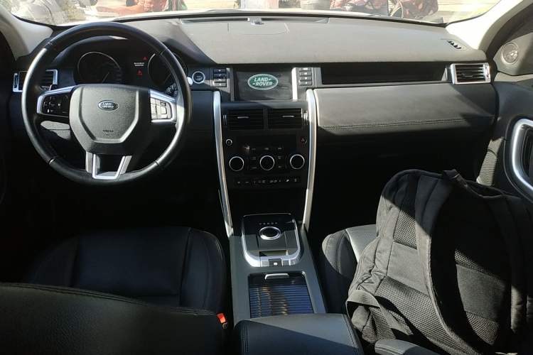 Used Land Rover Discovery Sport 2016 2.0T SE
