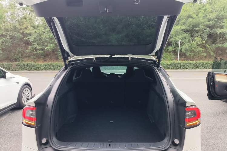 Used Tesla Model X 2019 Long-Range Version