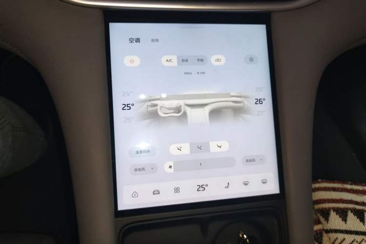 Used IM LS6 2023 Max Standard Edition Audio And AC Panel