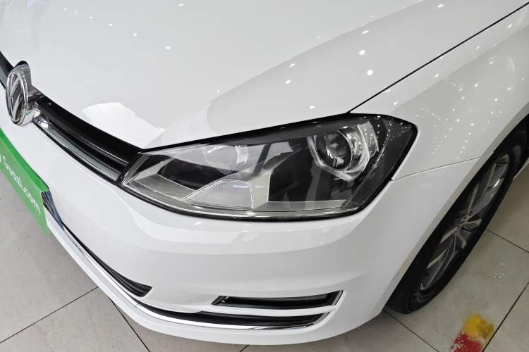 Used Volkswagen Golf 2016 230TSI Automatic Luxury Version