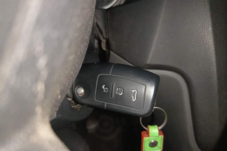 Used Ford Focus 2011 Hatchback 1.8L Manual Comfort Model
