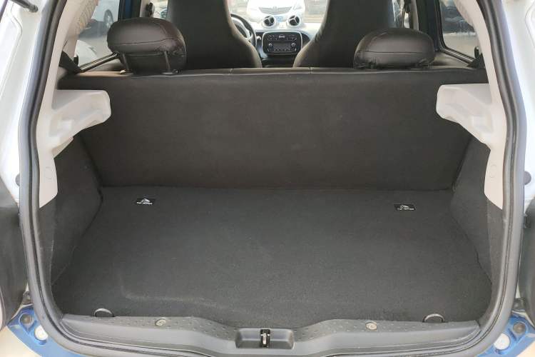 Used smart forfour 2016 1.0L 52 kW Dynamic Edition
