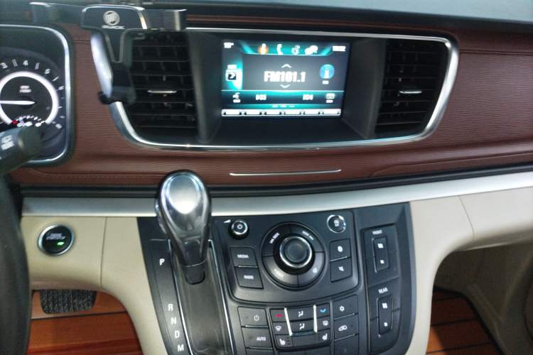 Used Buick GL8 2018 28T Prestige Version China VI Standard
