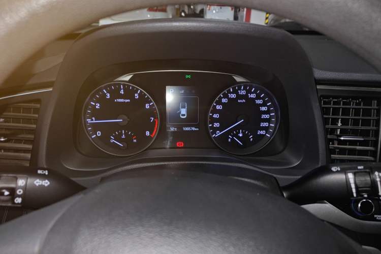 Used Hyundai Elantra (6th Generation / Lingdong) 2016 1.6L Automatic ZhiXuan – Elite Version Instrument Cluster
