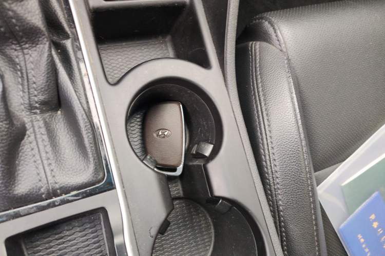 Used Hyundai Tucson 2018 1.6T Dual-Clutch Two-Wheel Drive 15th Anniversary Special Edition Vehicle Key