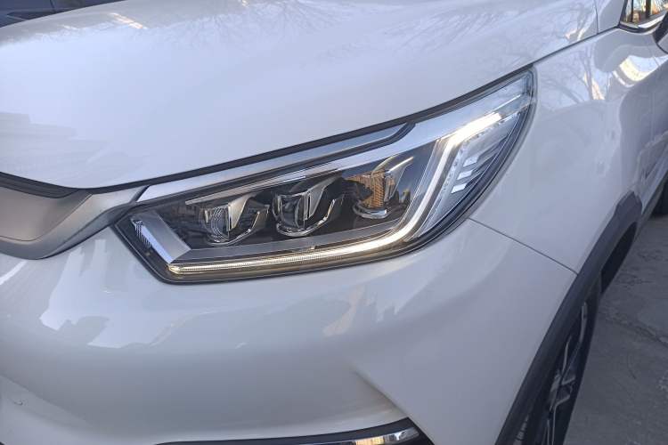 Used BYD Yuan Pro 2021 401 km Deluxe Version Left Front Headlight