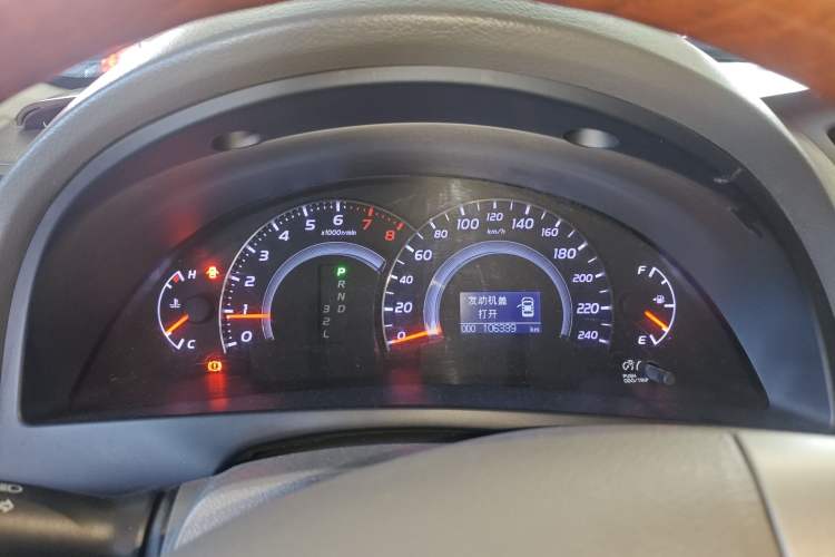 Used Toyota Camry 2013 200G Classic Luxury Edition
