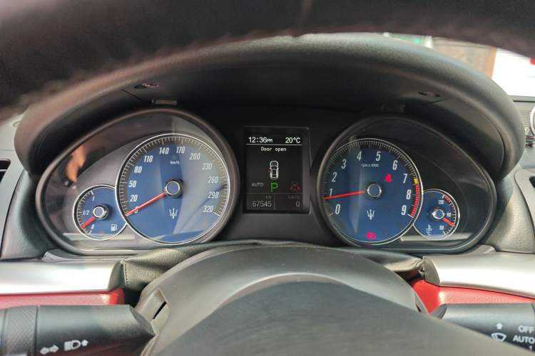 Used Maserati GranTurismo 2007 4.2L Standard Edition Instrument Cluster