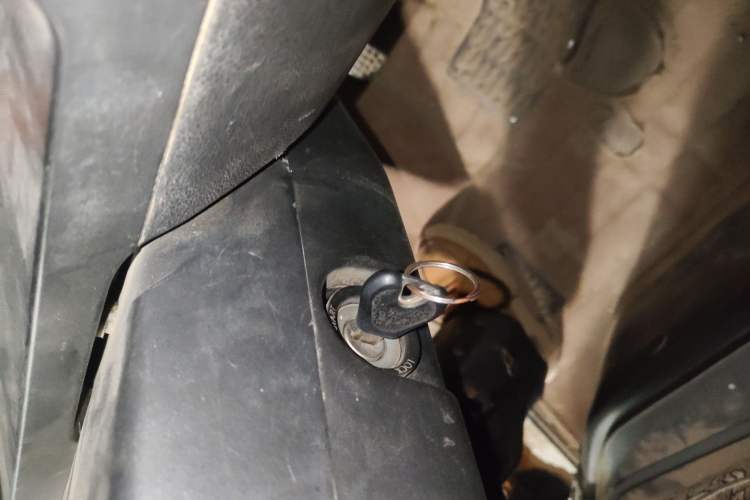 Used Wuling Zhiguang 2013 1.0L Practical Version