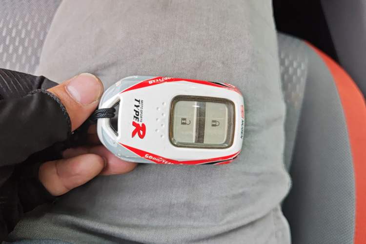 Used Honda LIFE 2021 1.5L CVT SPO-SS Dynamic Edition Vehicle Key