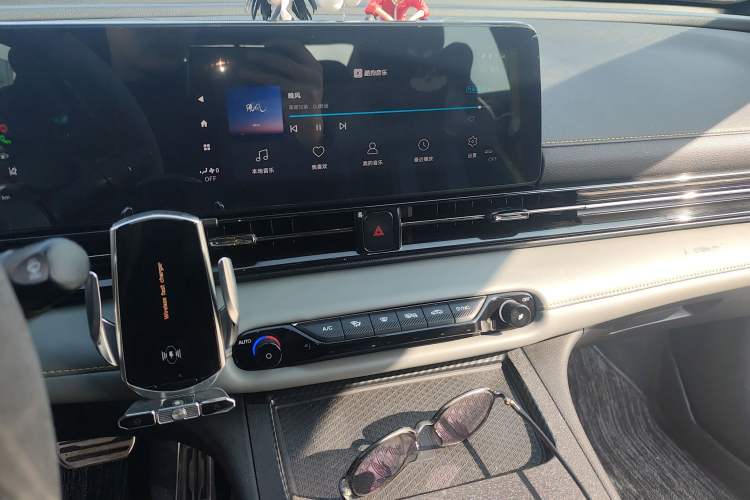 Used GAC Trumpchi EMPOW 2021 270T DCT J16 Version
