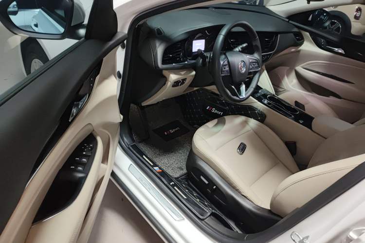 Used Buick Regal 2020 552T Elite Edition Driver Seat