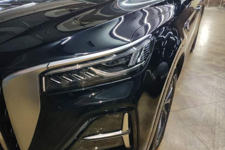 Used Hongqi HS5 2023 2.0T Qixiang Pro Edition