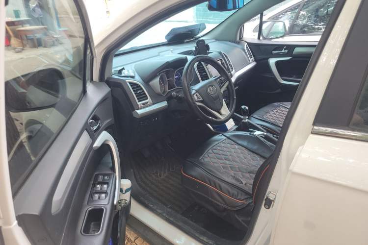 Used JAC Refine S3 2016 1.5L Manual Luxury Smart Version