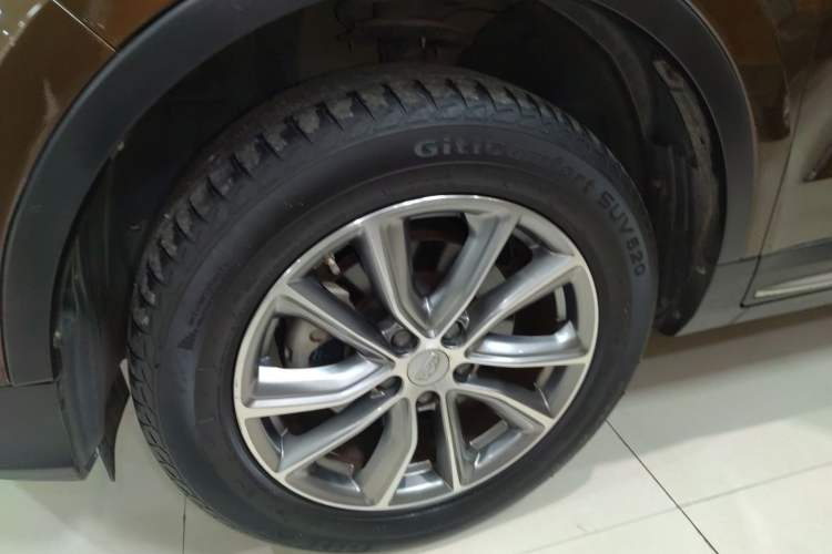 Used Geely Auto Emgrand X7 Sport 2018 1.8TD Automatic Two-Wheel Drive Smart Connect 4G Internet Edition Exterior 4