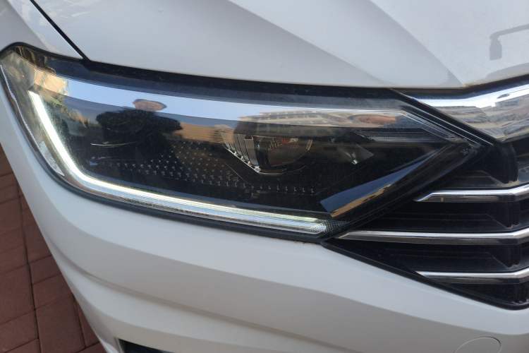 Used Volkswagen Sagitar 2019 200TSI DSG Comfort Version China VI Standard
