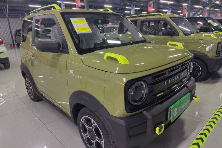 Used Geely Galaxy Panda 2025 210km Panda Rider Front Right 45 Deg