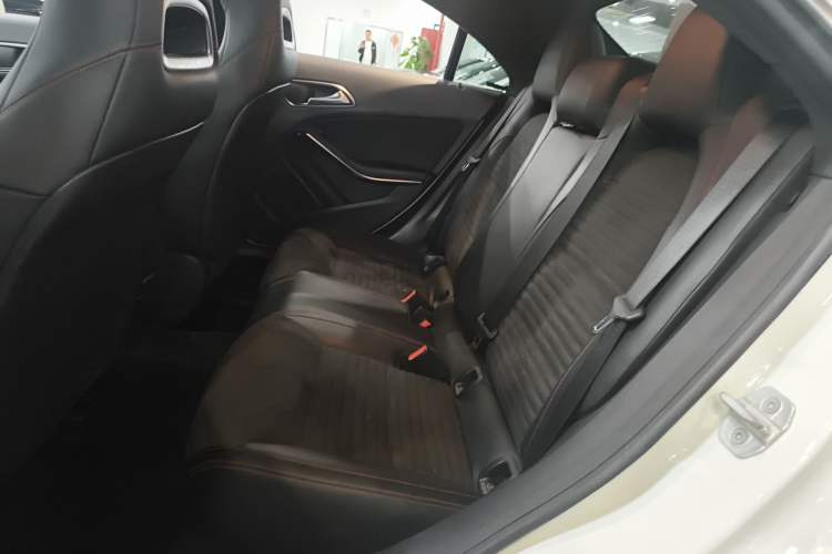 Used Mercedes-Benz CLA 2015 CLA 220 4MATIC Left Rear Seat