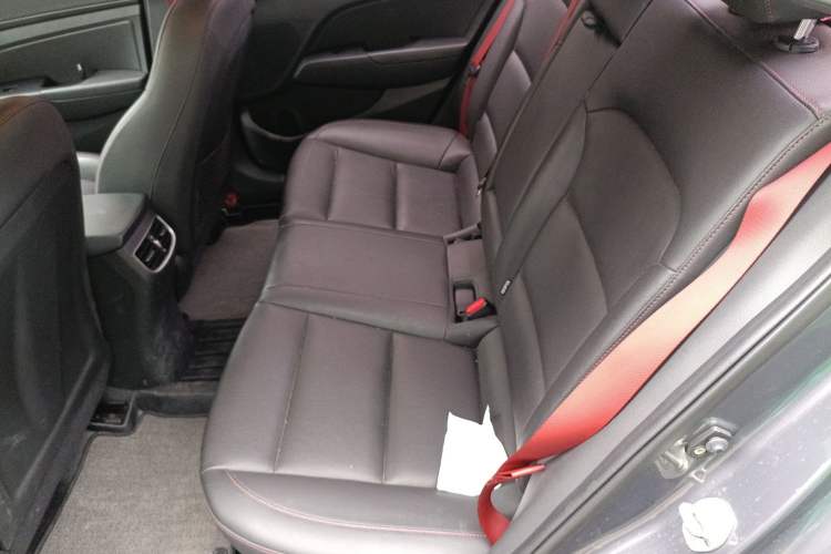 Used Hyundai Elantra (6th Generation / Lingdong) 2019 1.4T Dual-Clutch Xuan Dong · Dynamic Model