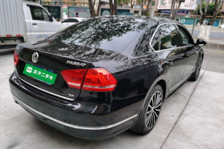 Used Volkswagen Passat 2014 1.8TSI DSG Prestige Navigation Edition
