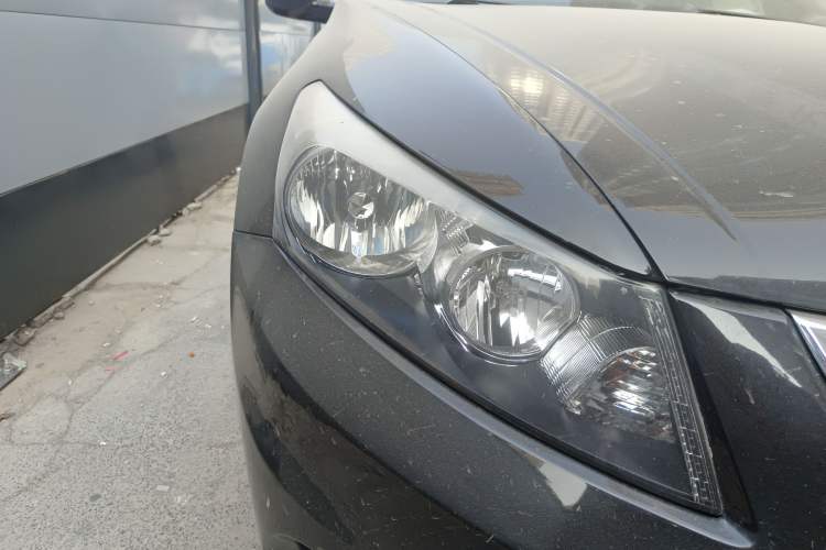 Used Honda Accord 2012 2.4L LX
