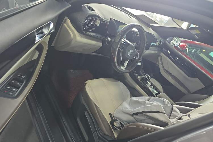 Used BYD Qin PLUS 2024 HONOR Edition DM-i 55KM Leading Model
