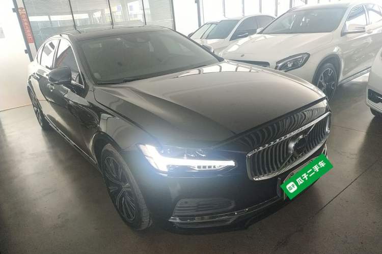 Used Volvo S90 New Energy 2021 T8 eDrive Hybrid Zhiyi Luxury Edition
