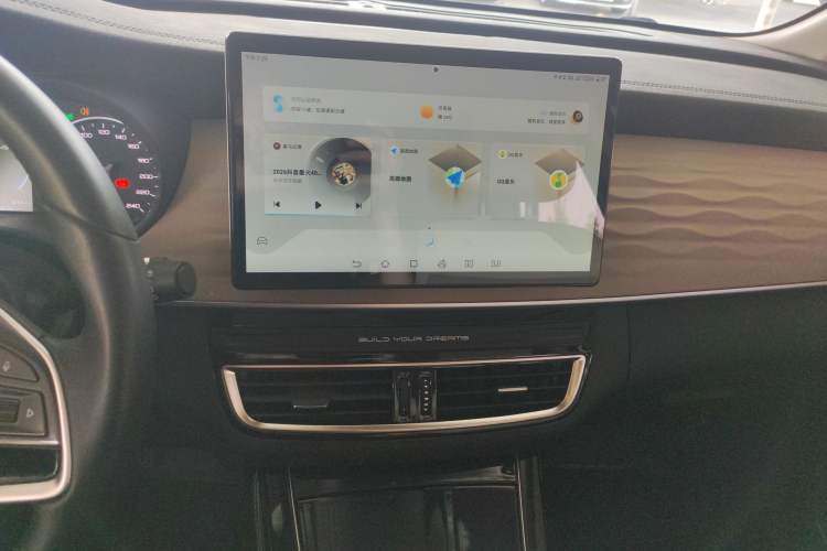 Used BYD Song MAX New Energy 2022 DM-i 105KM Flagship Model
