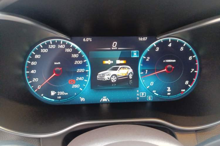 Used Mercedes-Benz GLC 2021 GLC 300 L 4MATIC Dynamic Model Instrument Cluster