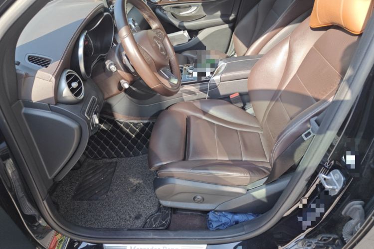 Used Mercedes-Benz GLC 2019 GLC 260 L 4MATIC Dynamic Model
