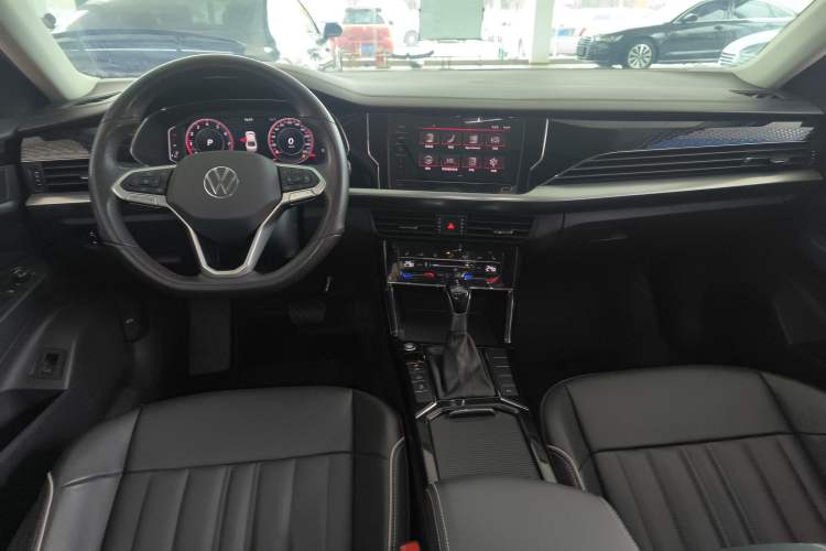 Used Volkswagen Passat 2022 330TSI Starry Elite Edition Custom Version
