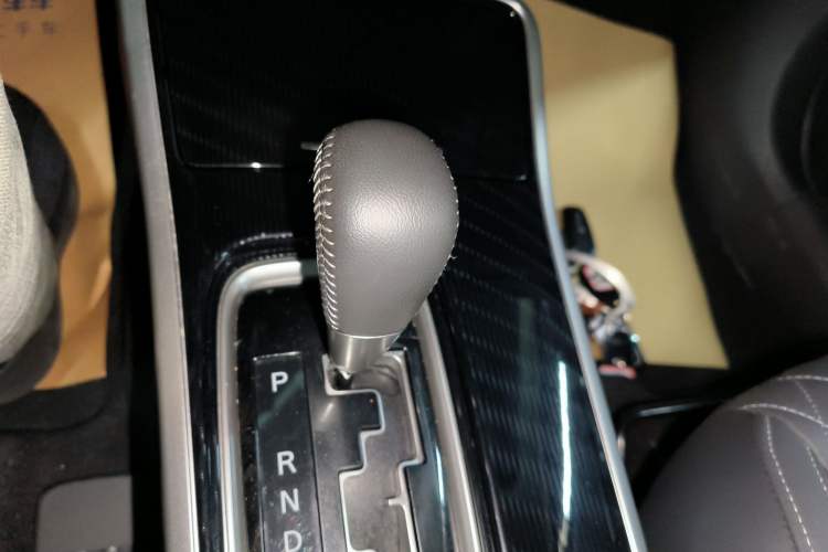 Used Mitsubishi Outlander 2020 2.4L 4x4 Zhi Xiang Edition 5 Seats