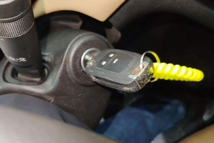 Used Chevrolet Monza 2021 320 Automatic Enjoyment Sunroof Edition Vehicle Key