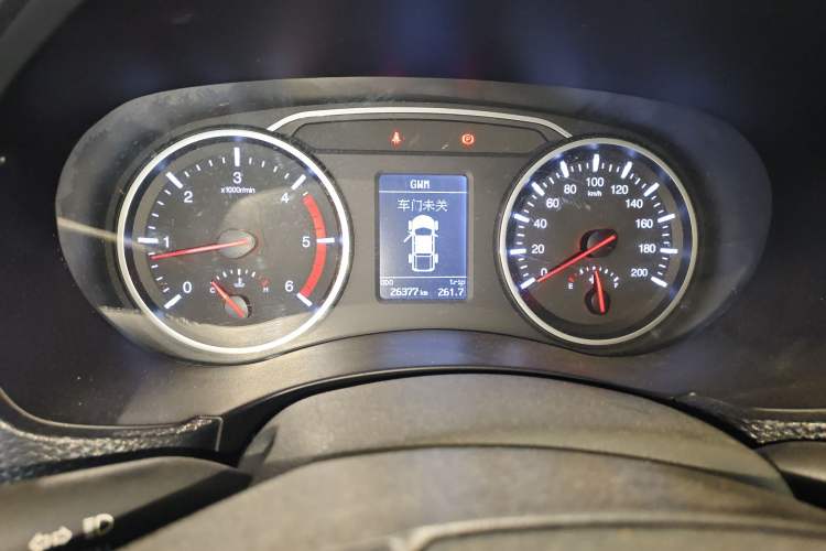 Used Great Wall Wingle 5 2017 2.0T European Version Diesel Two-Wheel Drive Advanced Large Double-Cab GW4D20E
