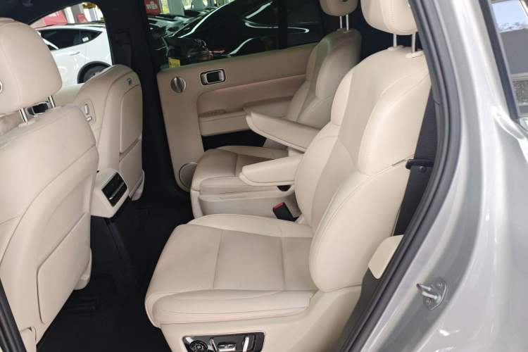 Used Li Auto L9 2022 Max model