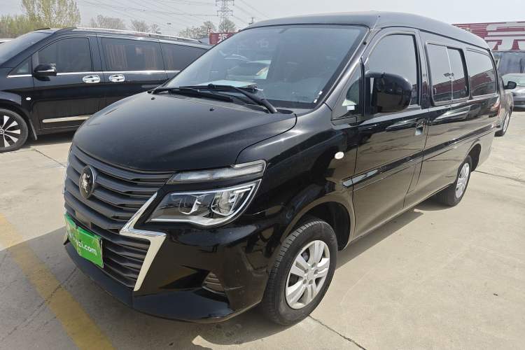 Used FORTHING Lingzhi 2022 Striving Version M5L 1.6L Base Model 9-Seater