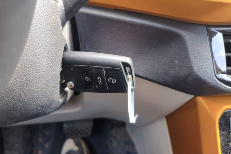 Used Volkswagen T-Cross 2019 280TSI DSG Comfort Edition Vehicle Key