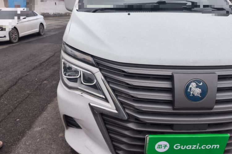 Used FORTHING Lingzhi M5 2022 Standard Version Base Model 7 Seats