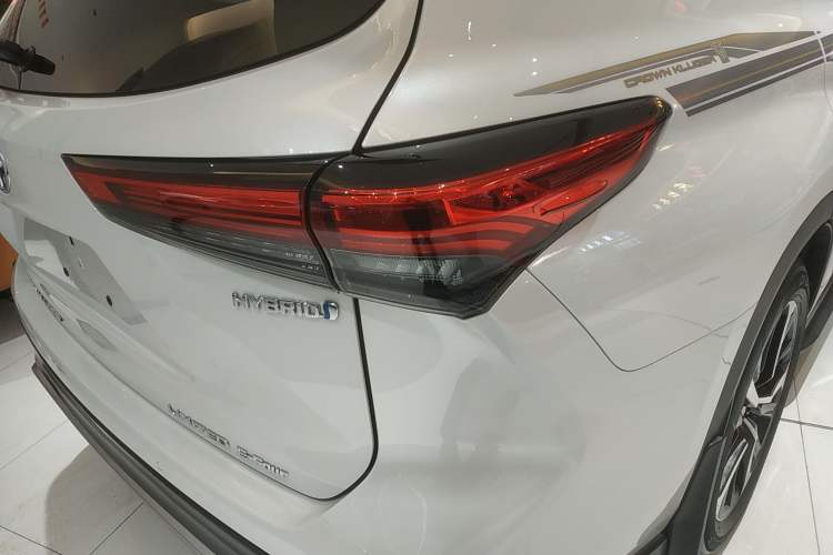 Used Toyota Crown Kluger 2022 2.5L HEV Four-Wheel Drive Flagship Edition
