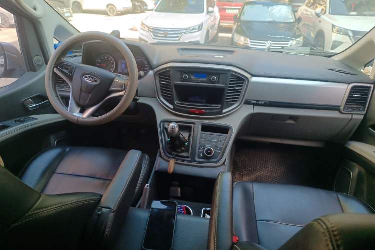 Used JAC Refine M4 2019 Business & Travel Series 2.0L Manual Comfort Model China V Standard