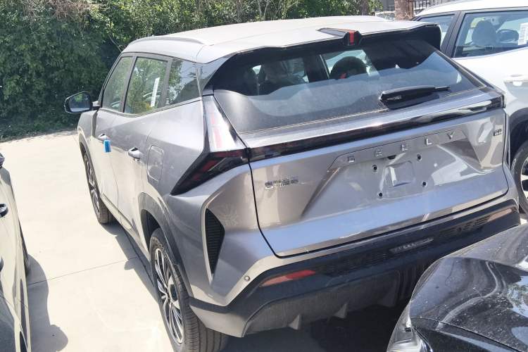 Used Geely Auto Emgrand X7 Sport 2026 Model 1.5TD Aspirational
